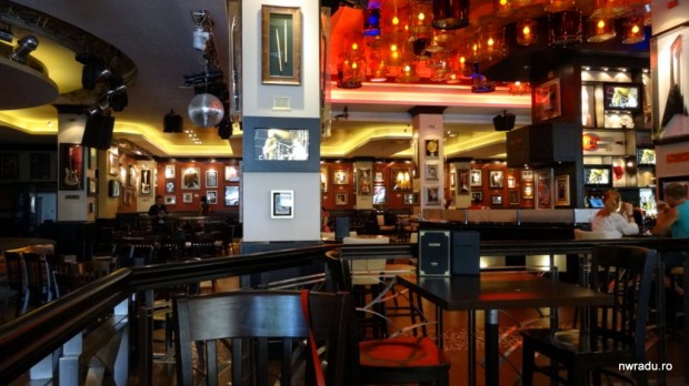Elegancka sala restauracji Nythavora